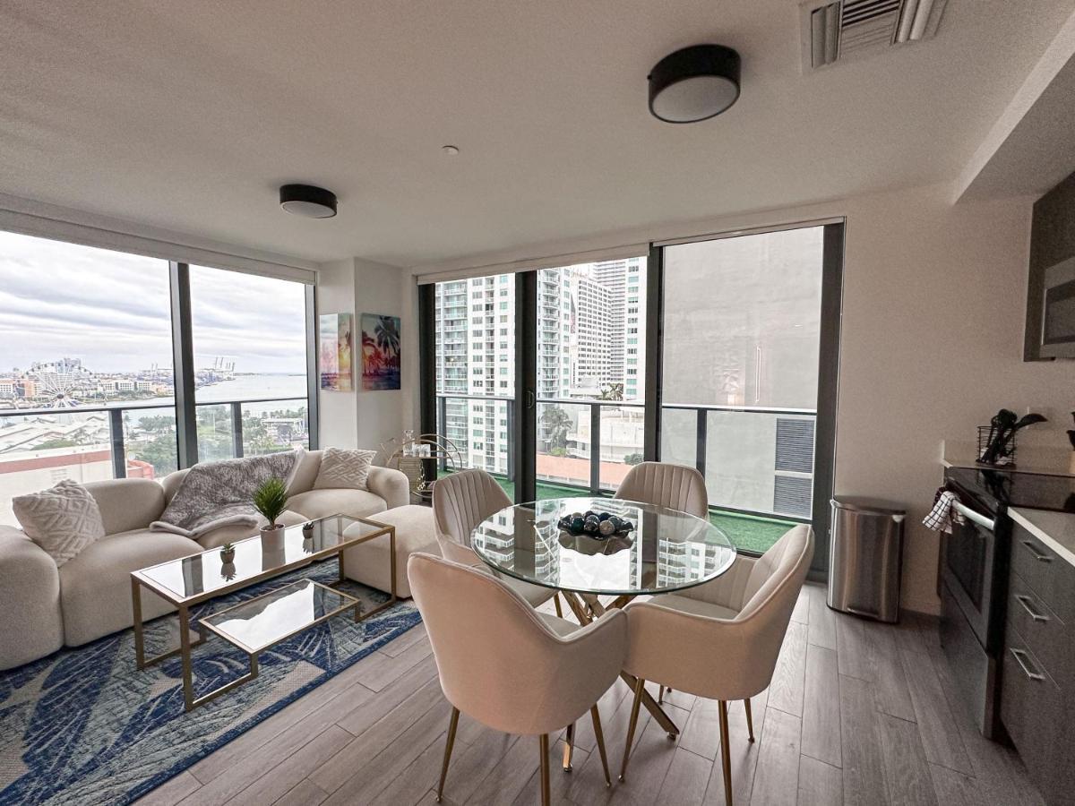 Love It-Here- Downtown Miami Apartment Exterior photo