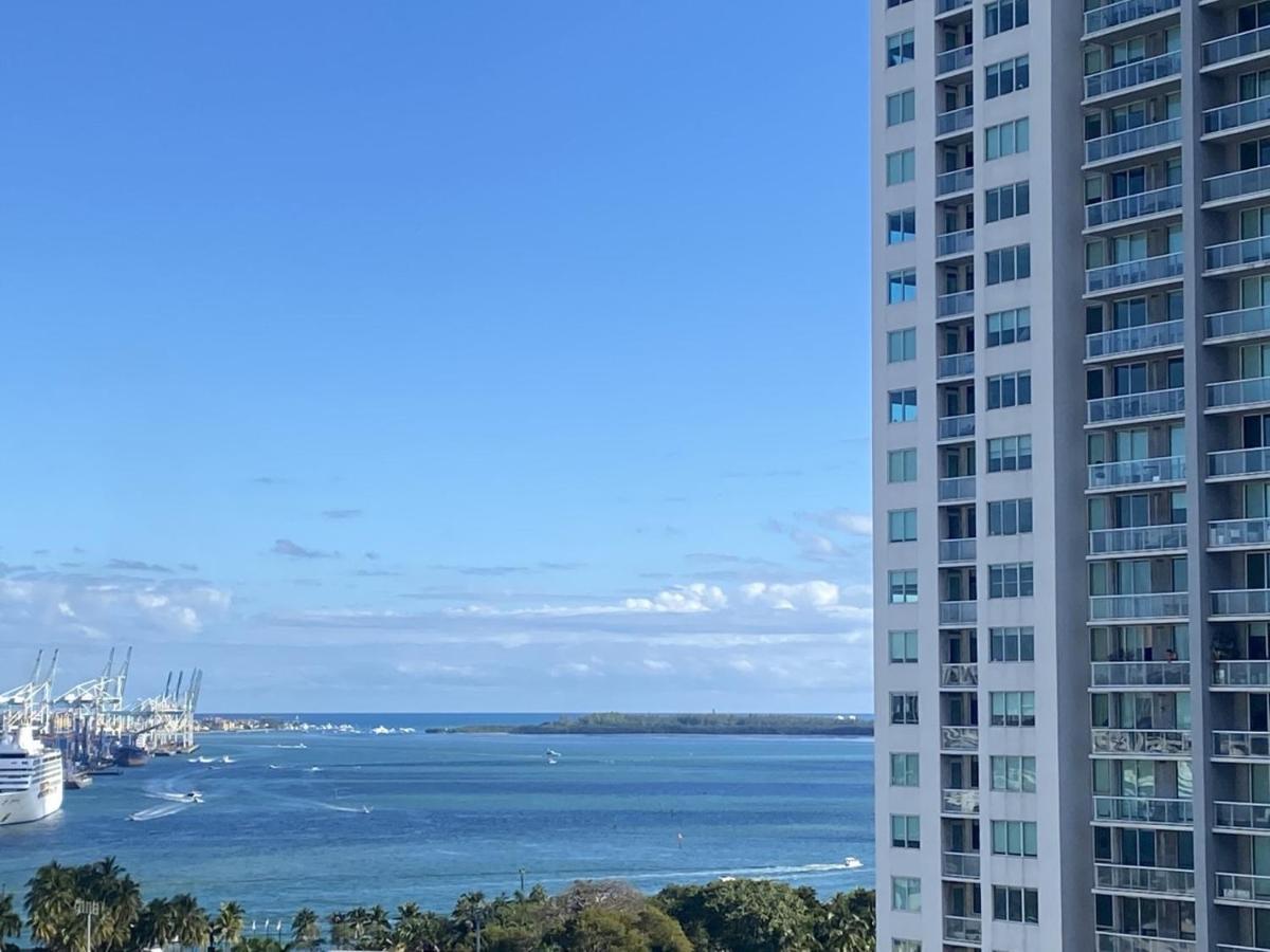 Love It-Here- Downtown Miami Apartment Exterior photo