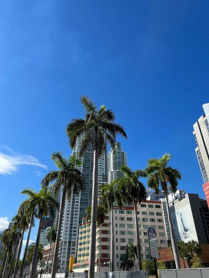 Love It-Here- Downtown Miami Apartment Exterior photo